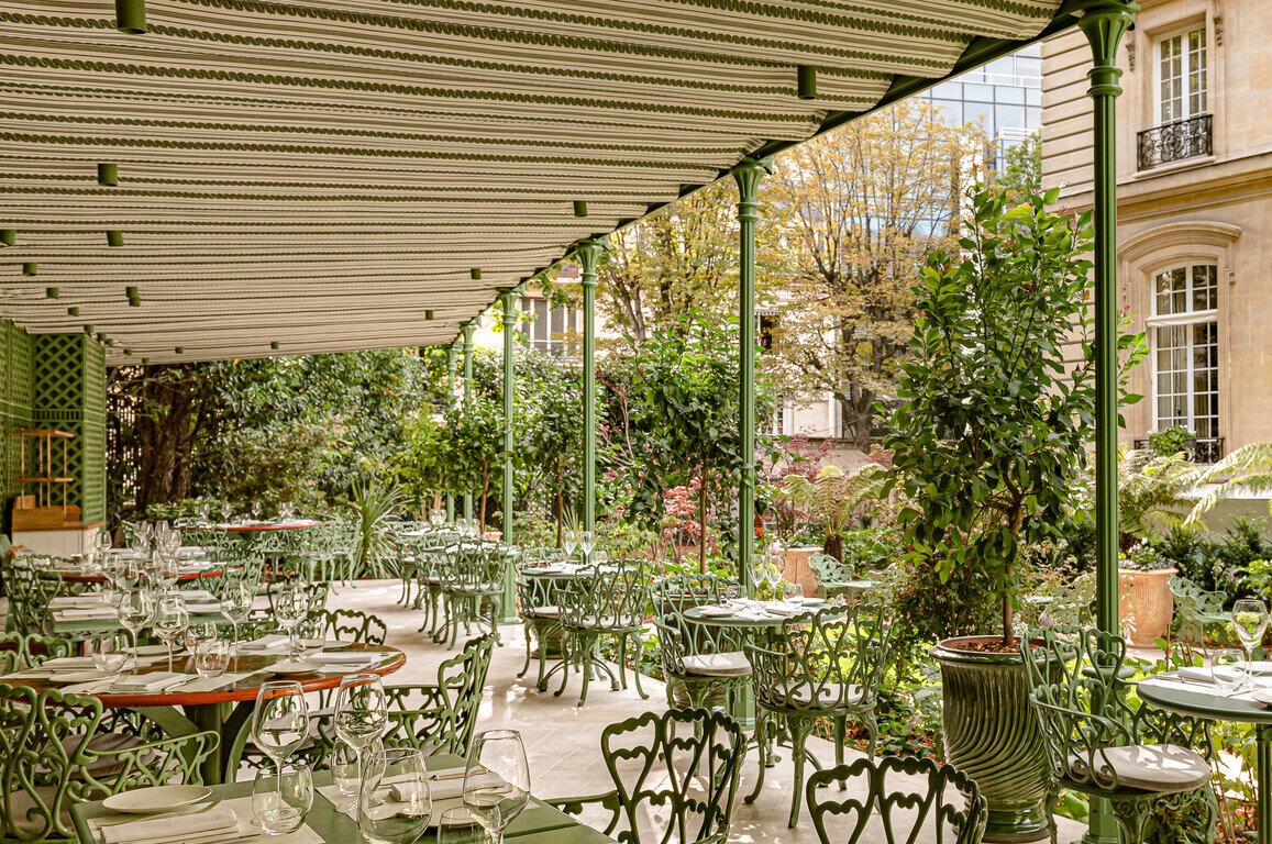 Terrasse extérieure de l'Hotel Saint-James